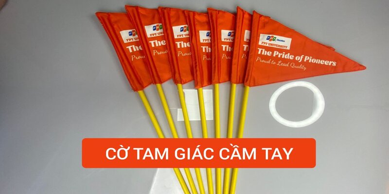 Giới thiệu về cờ tam giác cầm tay